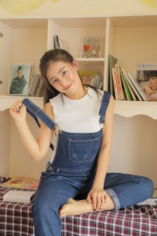 日系裸妆图片女生